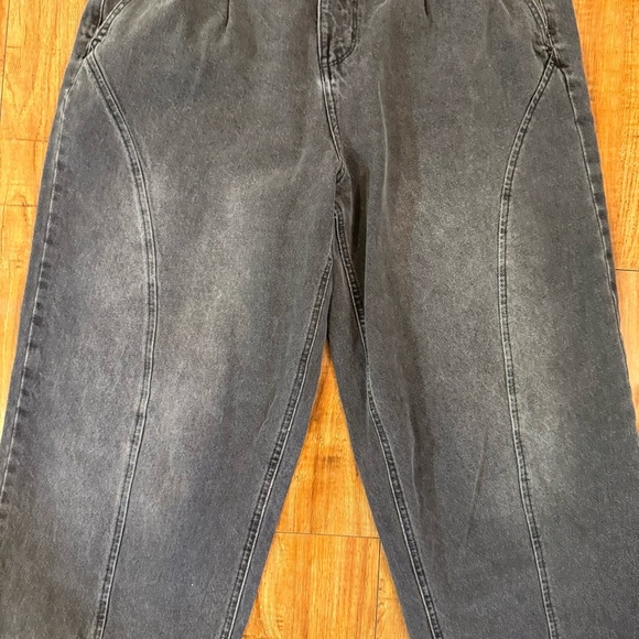 SO Women’s Dark Gray Black High Rise Baggy Wide Leg Denim Jeans Size 13 - Picture 6 of 10